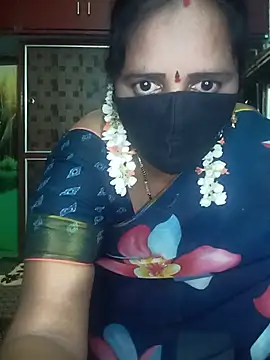 Snapshot of Mee_harini-telugupilla chatting on 06-26-26, 06:12 Mee harini-telugupilla online show from 06-26-26, 06:12