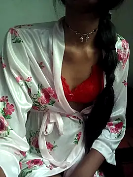 BunnyBloom25 online show from 09-26-25, 11:14