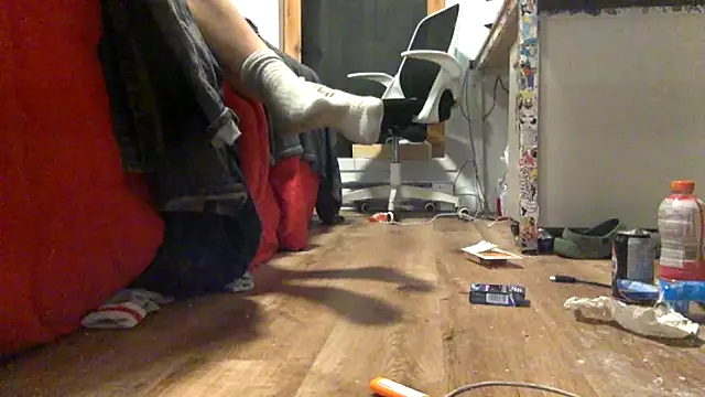 edger4lif3 online show from 09-29-25, 07:57