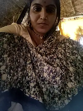 LUCKY cut online show from 10-23-25, 11:20