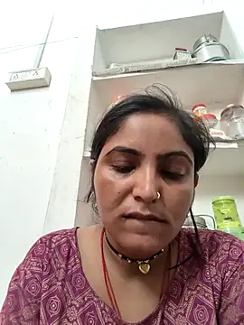 Snapshot of LUCKY_cut chatting on 07-26-26, 04:42 LUCKY cut online show from 07-26-26, 04:42