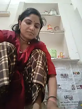 Snapshot of LUCKY_cut chatting on 07-29-26, 01:59 LUCKY cut online show from 07-29-26, 01:59