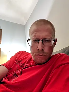 MrLeakyHelmet online show from 09-22-25, 08:22