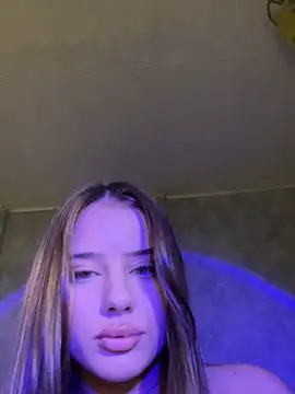 Snapshot of Immy_Megan chatting on 09-12-25, 07:47 Immy Megan online show from 09-12-25, 07:47