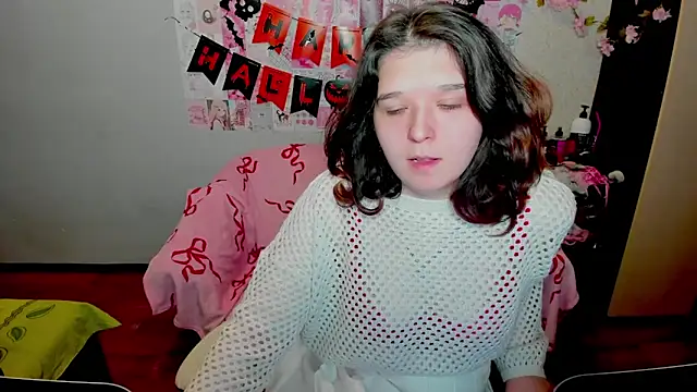 Acid Kate online show from 10-27-25, 01:31