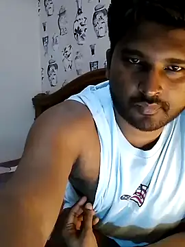 milkyseduce online show from 10-26-25, 02:56