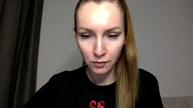 Varnyx online show from 11-24-25, 04:07