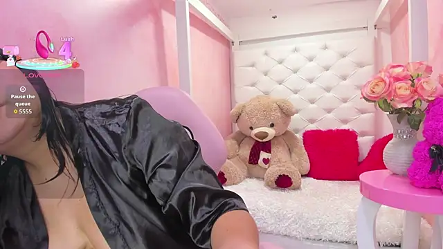 Dulce meow online show from 10-10-25, 11:42