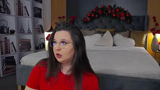 Snapshot of Mia_Swano chatting on 12-20-25, 01:34 Mia Swano online show from 12-20-25, 01:34