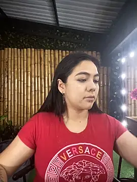 jasmincollin  online show from 11-01-25, 01:51