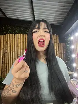 jasmincollin  online show from 11-20-25, 02:12