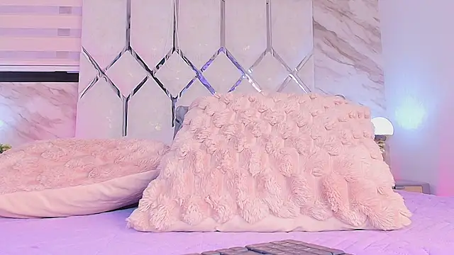 collet 1 online show from 12-03-25, 11:52