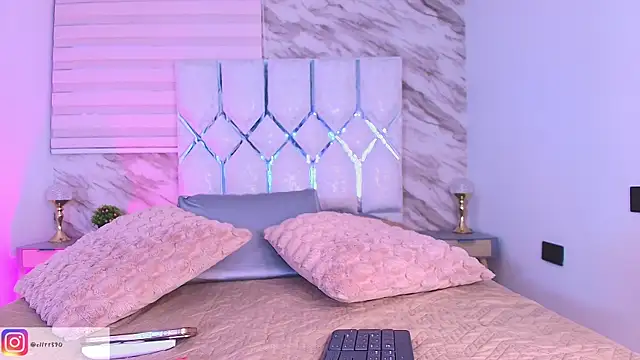 collet 1 online show from 04-15-26, 12:01