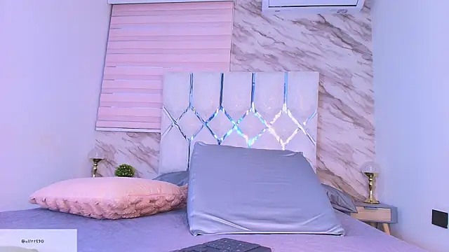 collet 1 online show from 04-18-26, 12:20