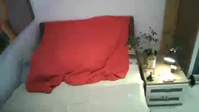 Snapshot of EdelHolz91 chatting on 10-25-25, 01:07 EdelHolz91 online show from 10-25-25, 01:07
