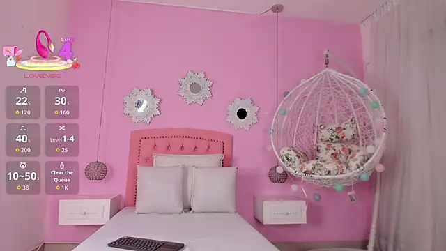 CannelaSmith online show from 11-21-25, 07:34