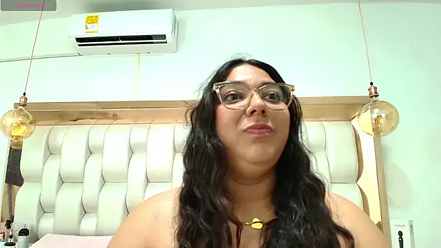 TiffantyAndStacy online show from 01-17-26, 08:01