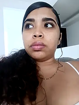 Snapshot of MadissonRizz chatting on 11-28-25, 07:49 MadissonRizz online show from 11-28-25, 07:49