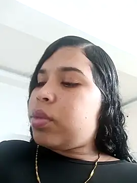 Snapshot of MadissonRizz chatting on 12-16-25, 06:46 MadissonRizz online show from 12-16-25, 06:46