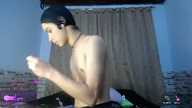 DaraKat18 online show from 10-02-25, 03:02