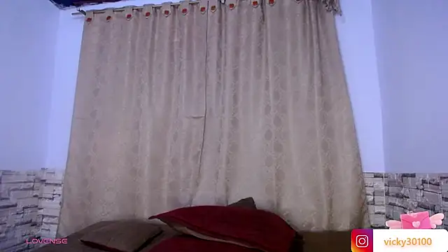 DaraKat18 online show from 11-25-25, 10:21