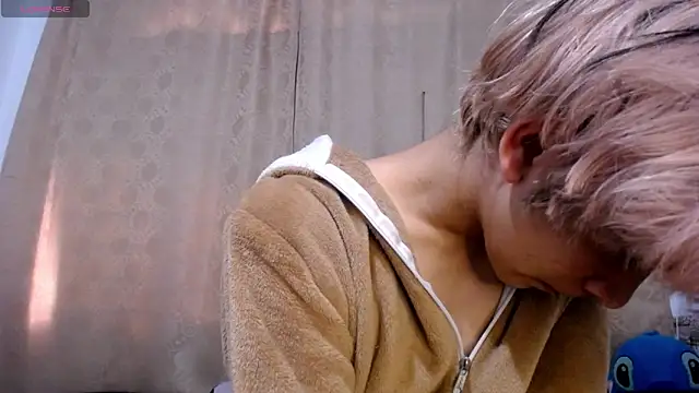 DaraKat18 online show from 04-14-26, 10:05