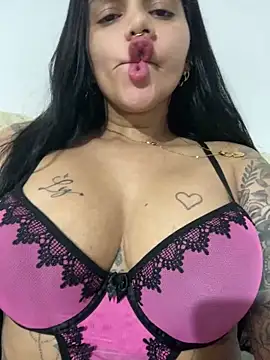 Snapshot of danilyns chatting on 09-28-25, 08:36 danilyns online show from 09-28-25, 08:36