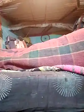 CUTE-004 online show from 01-05-26, 05:27