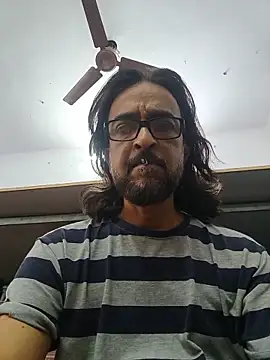 Snapshot of malhotra21 chatting on 05-26-26, 12:01 malhotra21 online show from 05-26-26, 12:01
