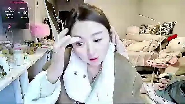 Diva VVN online show from 10-22-25, 11:59