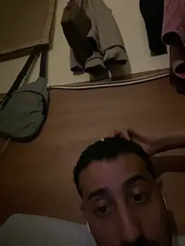 Hehjehjeqll online show from 04-18-26, 12:36