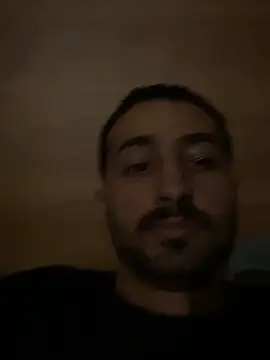 Hehjehjeqll online show from 04-18-26, 08:42