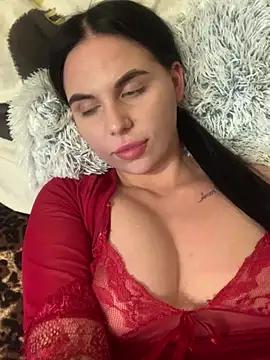 Snapshot of ksenia123 chatting on 07-12-26, 05:37 ksenia123 online show from 07-12-26, 05:37