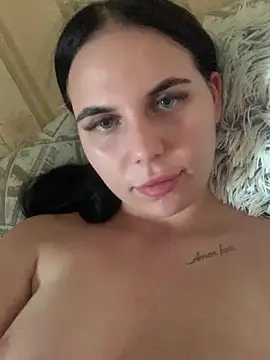 Snapshot of ksenia123 chatting on 07-24-26, 05:00 ksenia123 online show from 07-24-26, 05:00
