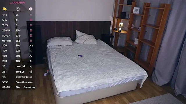 LenitaTumblin online show from 11-28-25, 09:50