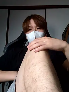 yuton 2525 online show from 10-18-25, 02:58