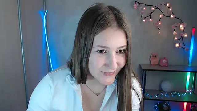 Snapshot of Milka_kamila chatting on 05-26-26, 12:34 Milka kamila online show from 05-26-26, 12:34