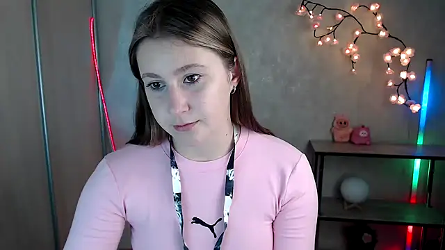 Snapshot of Milka_kamila chatting on 06-02-26, 12:18 Milka kamila online show from 06-02-26, 12:18