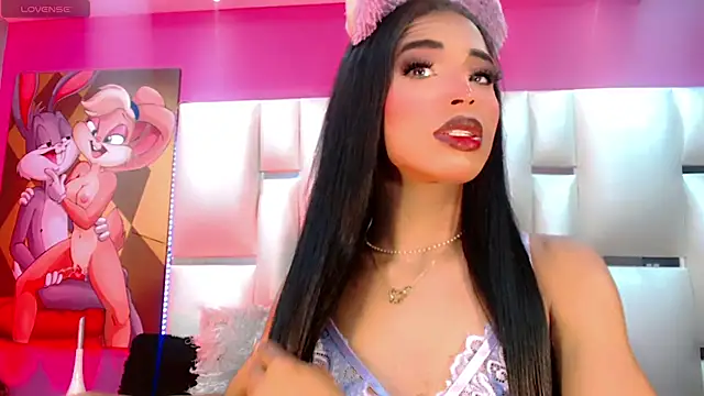 Snapshot of BabyAmatiis_ chatting on 11-15-25, 11:18 BabyAmatiis online show from 11-15-25, 11:18