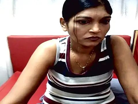 Snapshot of IndianAlisha chatting on 02-25-25, 03:49 IndianAlisha online show from 02-25-25, 03:49