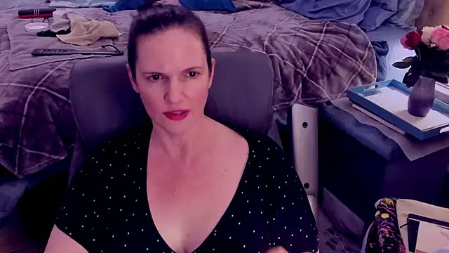 ninajaymes online show from 01-18-25, 06:56