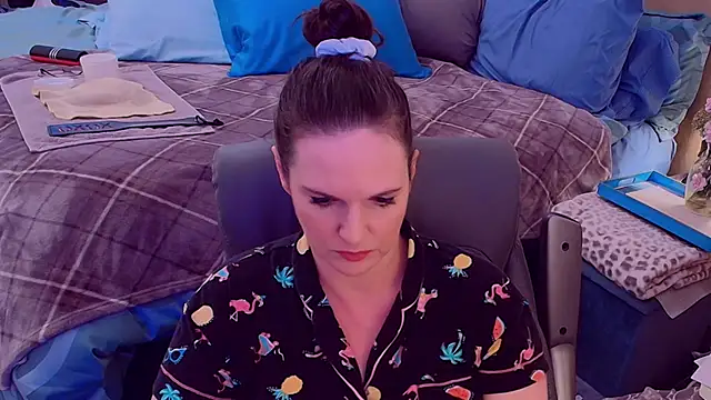 ninajaymes online show from 09-20-25, 09:49