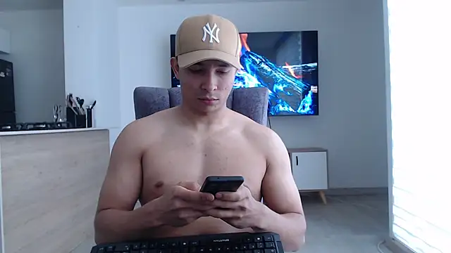 Snapshot of Auron_Demon01 chatting on 10-02-25, 03:30 Auron Demon01 online show from 10-02-25, 03:30