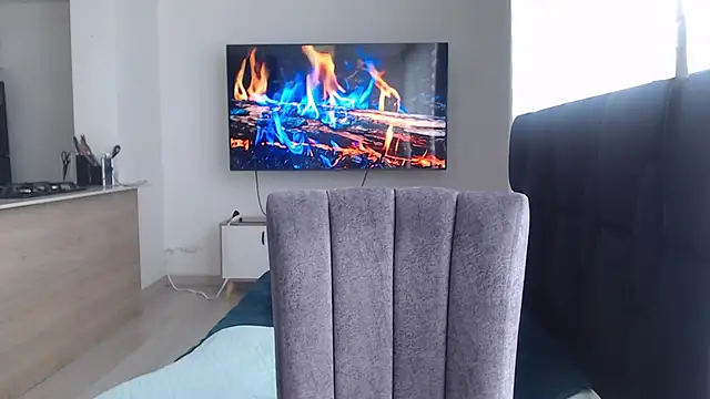 Snapshot of Auron_Demon01 chatting on 11-16-25, 05:40 Auron Demon01 online show from 11-16-25, 05:40