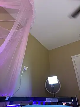 LilaJaneErotica online show from 04-15-26, 03:57