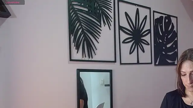 amara rousse1 online show from 04-21-26, 12:55