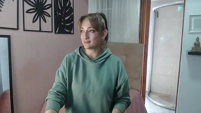 amara rousse1 online show from 07-24-26, 01:20