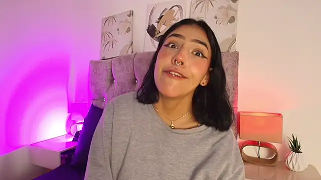 Dulce Bella  online show from 02-23-26, 03:26