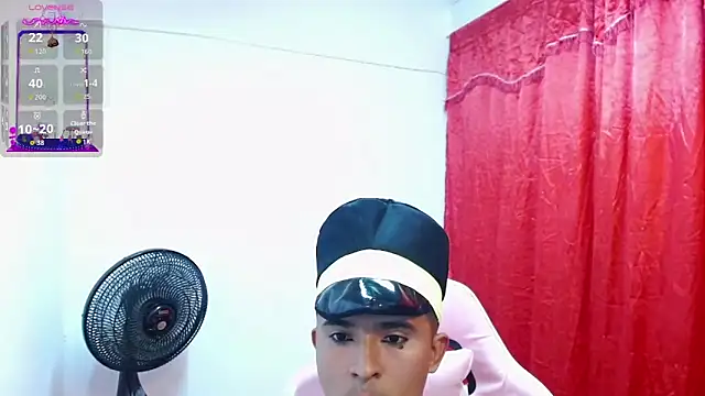 Snapshot of DayroDuran chatting on 09-08-25, 06:40 DayroDuran online show from 09-08-25, 06:40