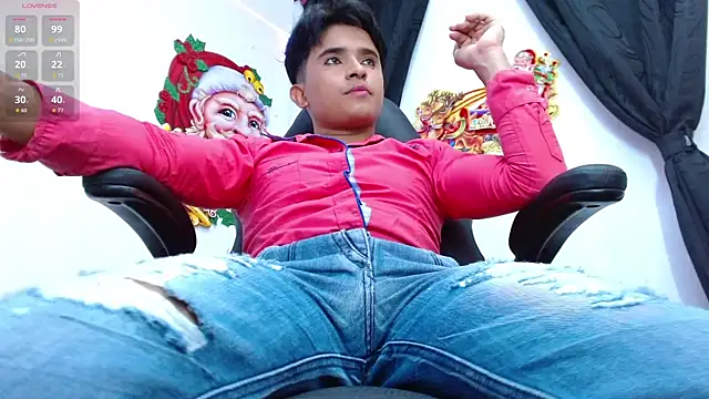 Snapshot of DayroDuran chatting on 11-23-25, 06:41 DayroDuran online show from 11-23-25, 06:41